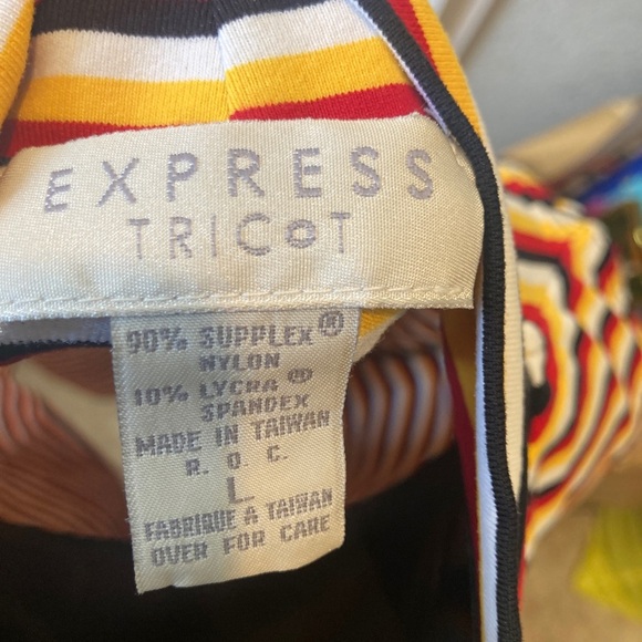 ❗️5X$30❗️ EXPRESS TRICOT-Striped Sleeveless Turtleneck Top - Picture 6 of 7